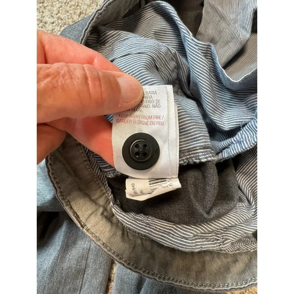 Quiksilver Mens Pants, size 38, Khaki, Straight fit; charcoal gray